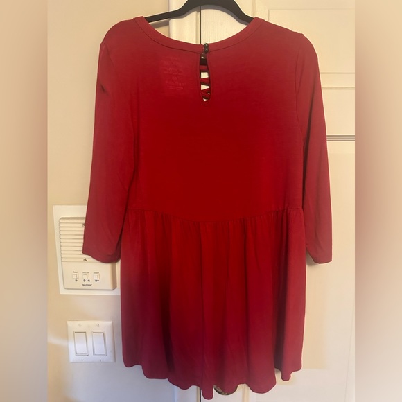 Super Soft strappy v-neck Babydoll top! Worn once! - Picture 7 of 7